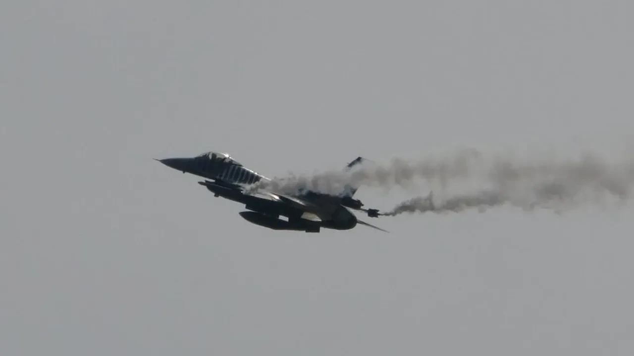 SOLOTÜRK Çanakkale'de nefesleri kesti