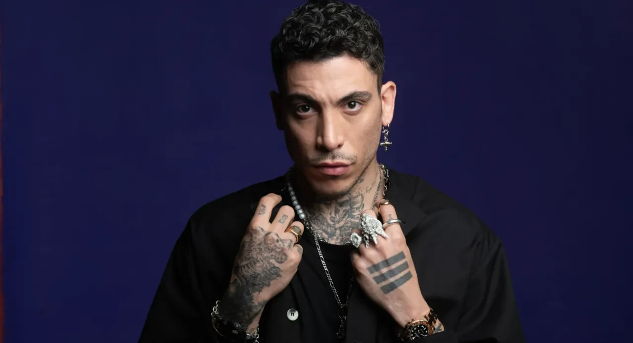 Can Bonomo’nun lüks saat koleksiyonunun değeri dudak uçuklattı! Saat takıntısı olan Can Bonomo'nun koleksiyonu dikkat çekti