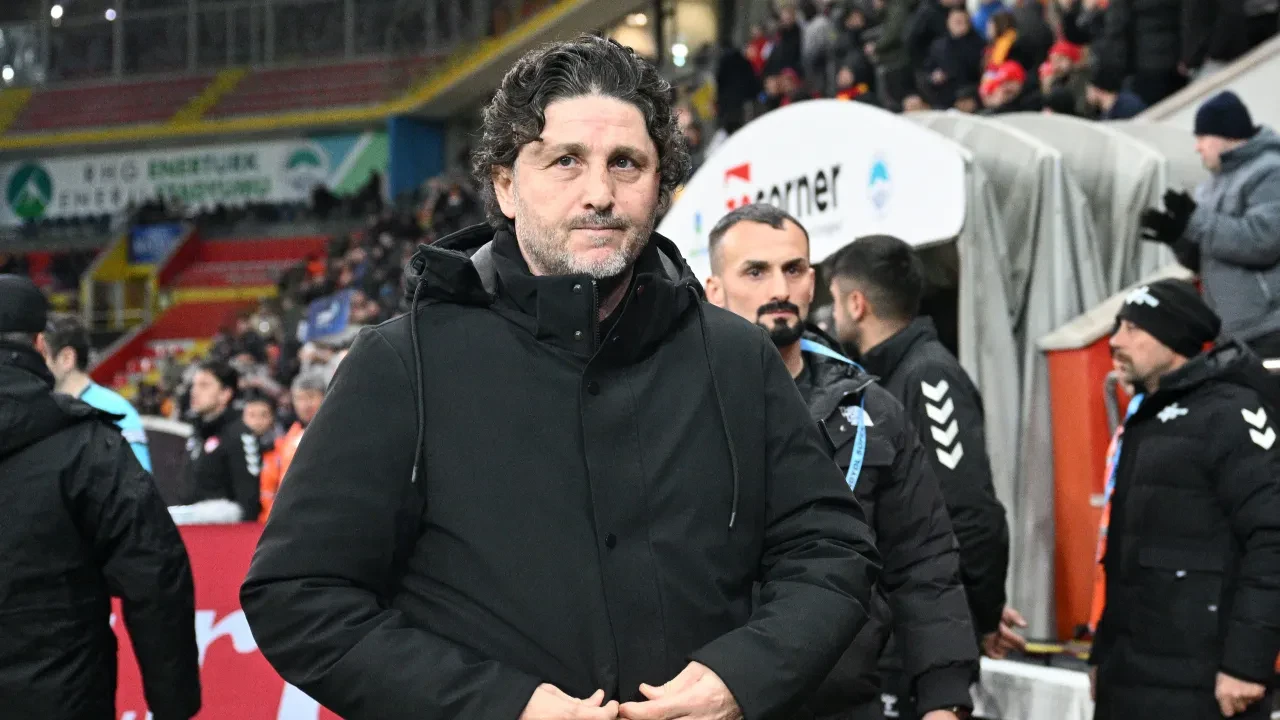 Fatih Tekke Galatasaray maçı öncesinde kötü haberi verdi!