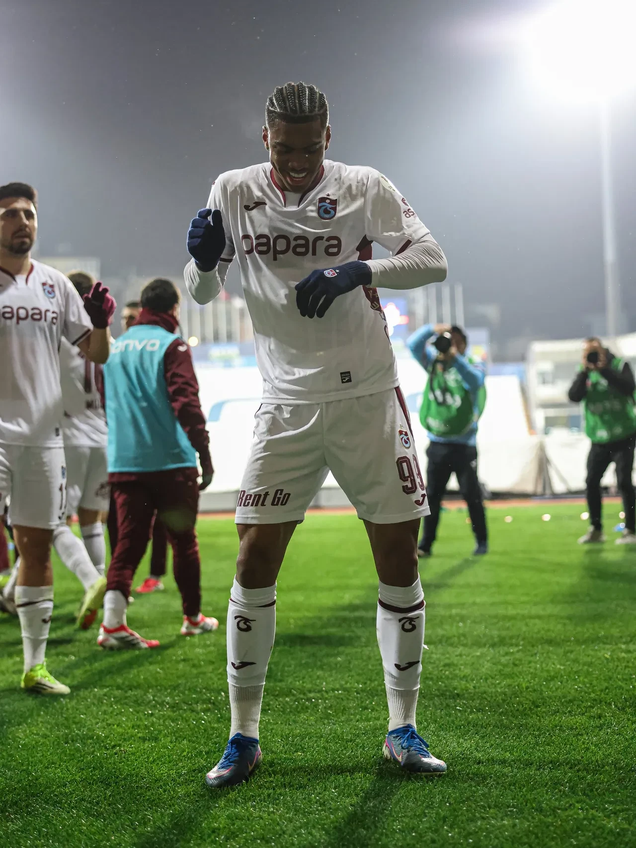 Fatih Tekke Galatasaray maçı öncesinde kötü haberi verdi!