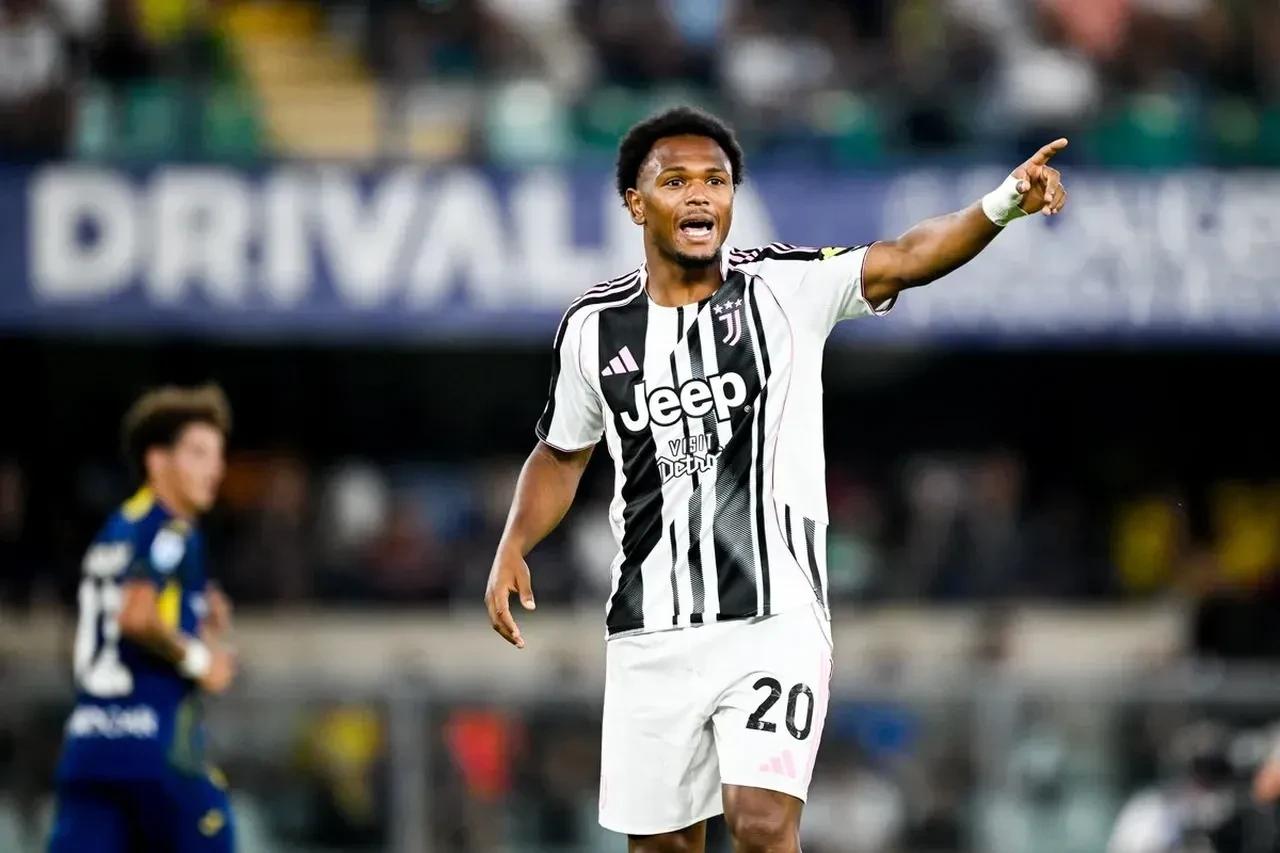 Fenerbahçe'de forvet operasyonu! Transferi duyurdular: Juventus'un yıldızı için düğmeye basıldı