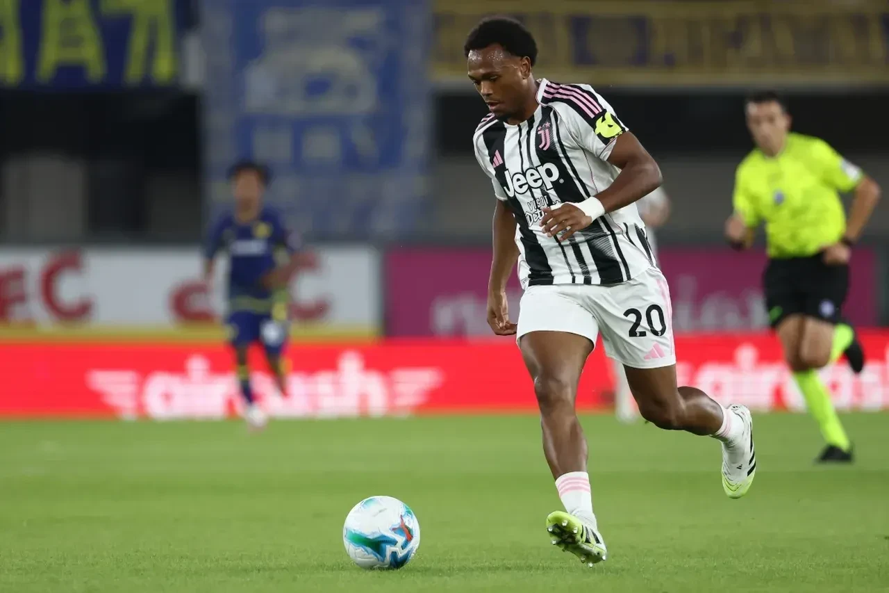 Fenerbahçe'de forvet operasyonu! Transferi duyurdular: Juventus'un yıldızı için düğmeye basıldı