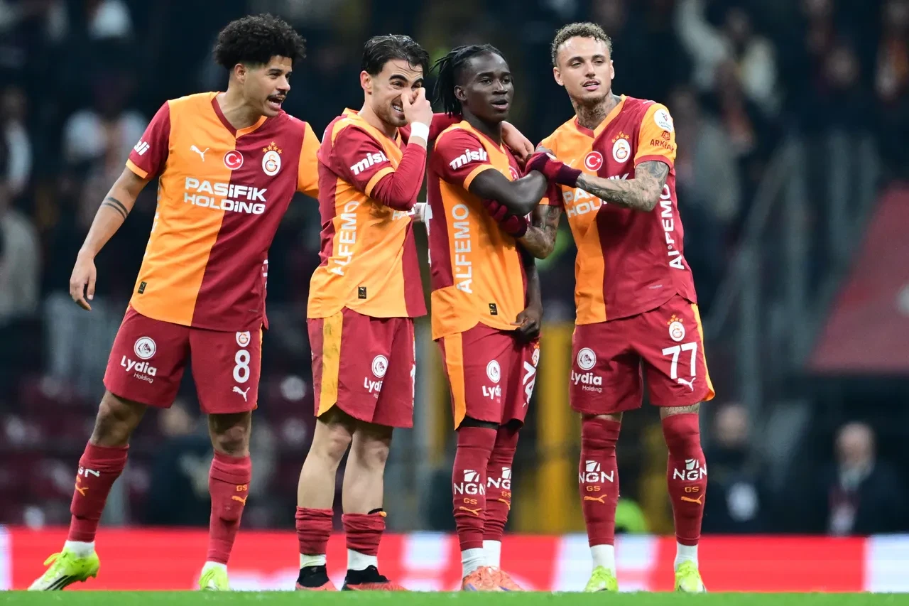 Liverpool Galatasaray maç kadrosu, muhtemel 11! Davinson Sanchez neden yok?
