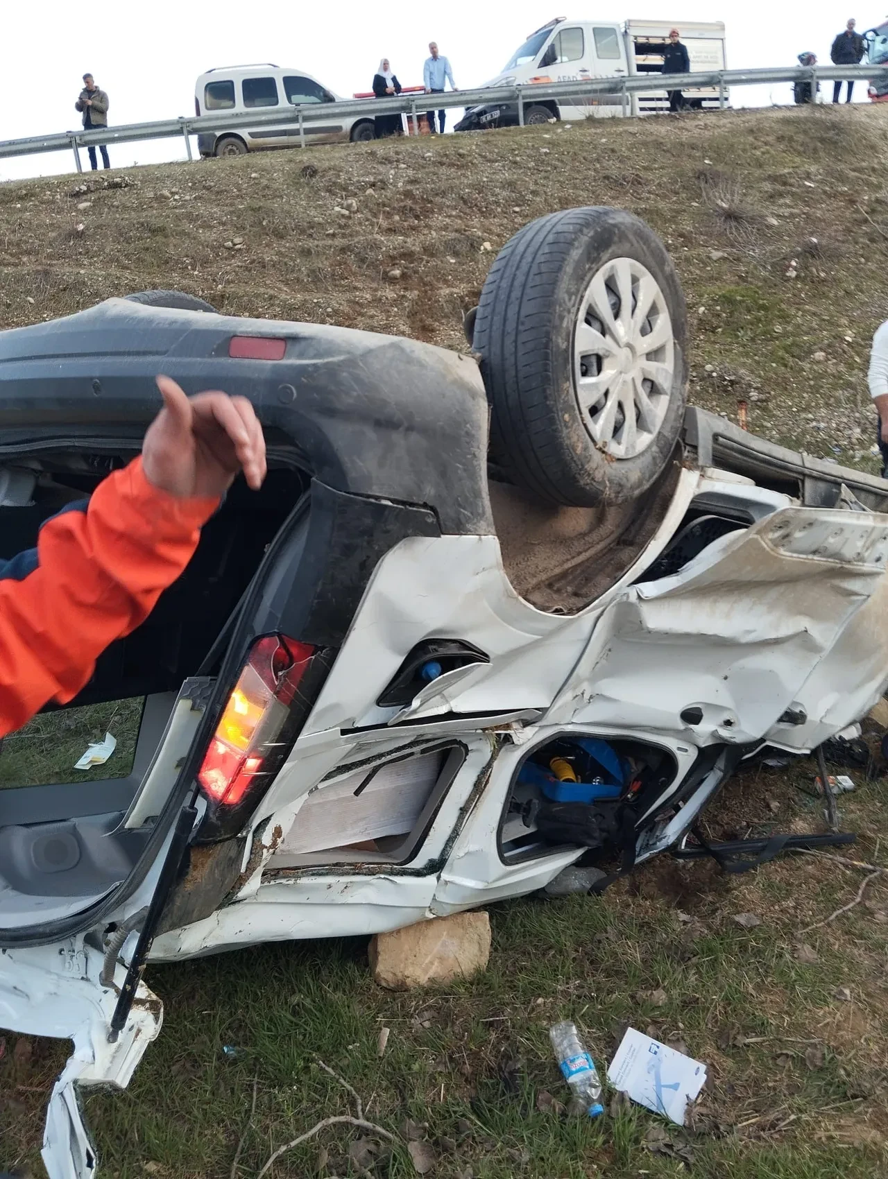 Siirt'te korkunç kaza! Ölü ve yaralılar var