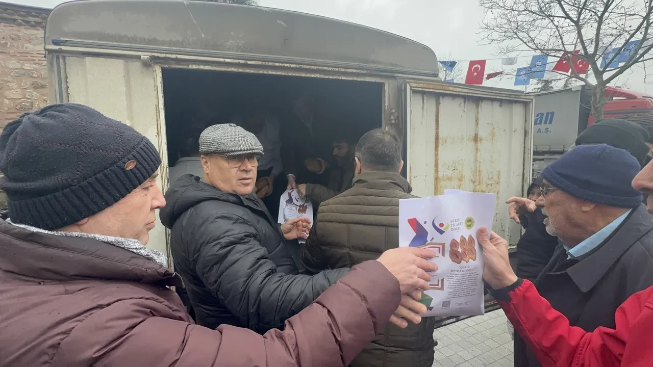 Bayramdan bayrama pişiyor: 200 yıllık Gebze geleneği 11 çeşit baharatla yapılıyor