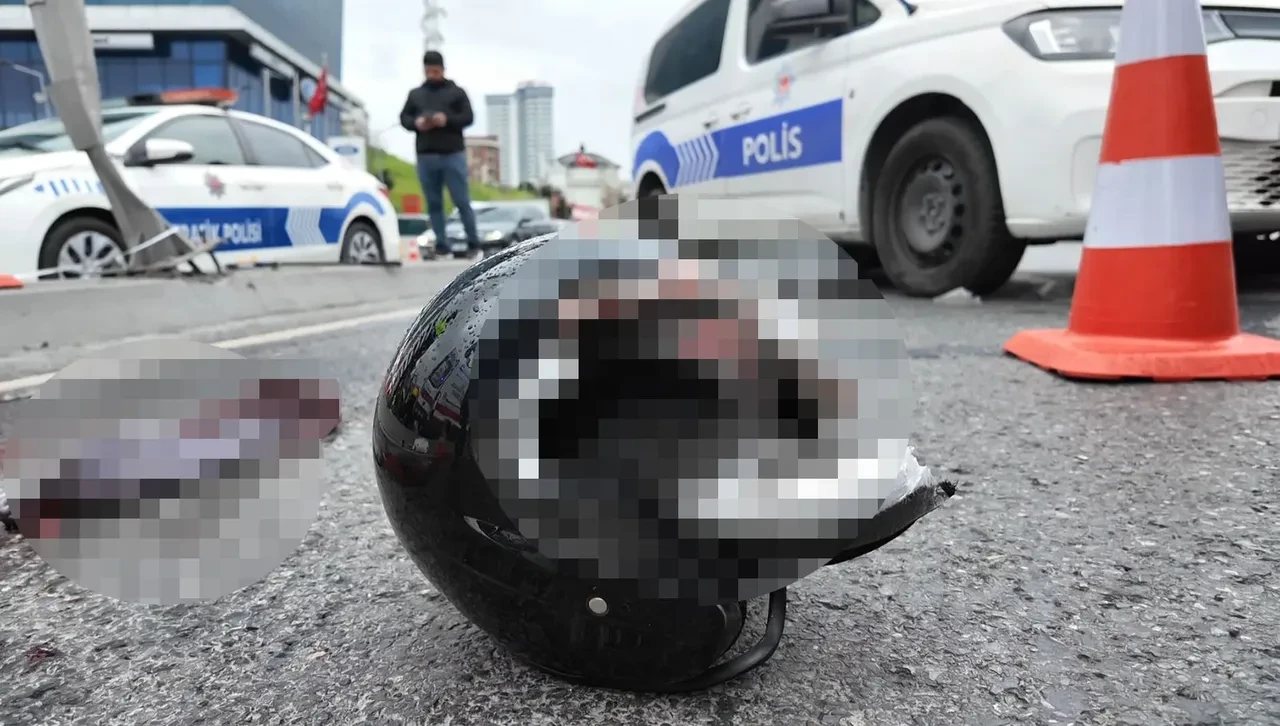 Cinayet gibi trafik kazası! Plastik kaskın içi köpükle doldurulmuş