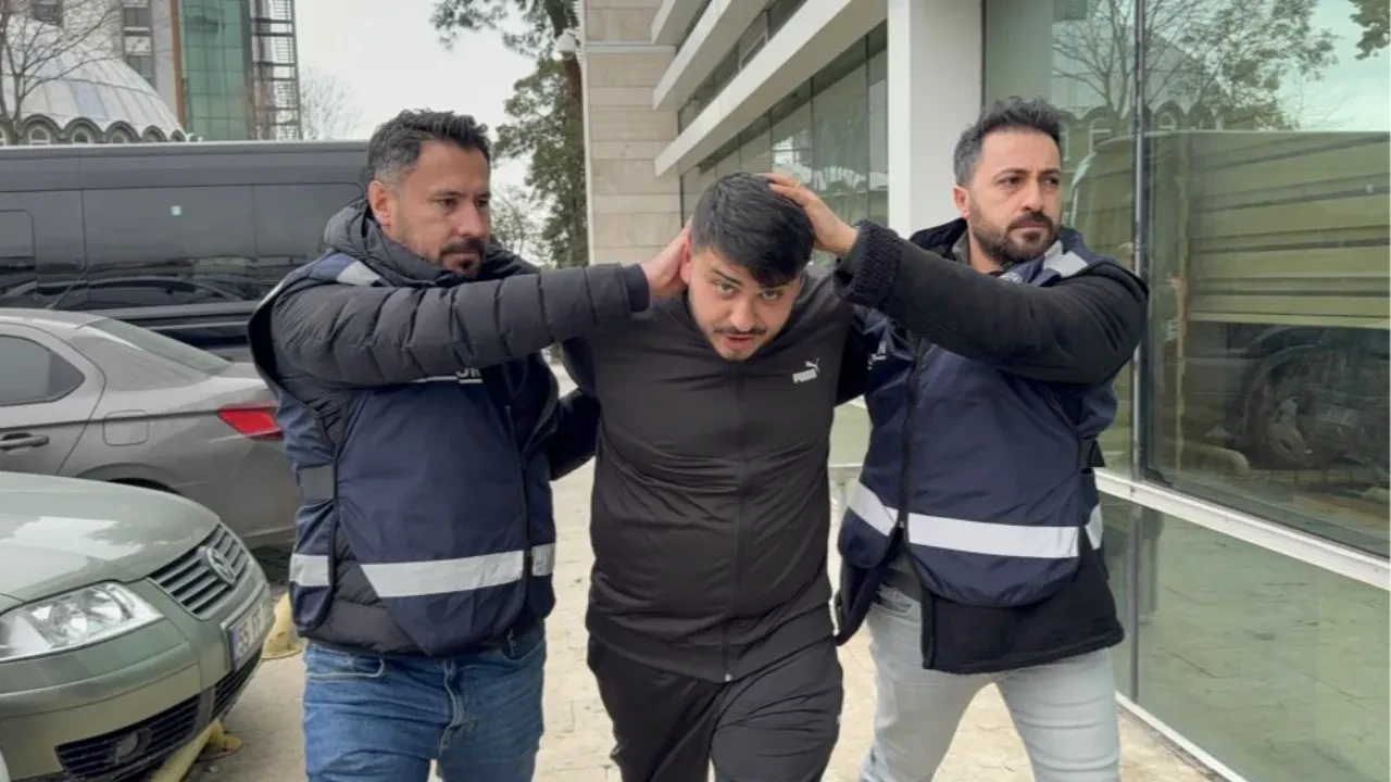 Cinayet sanığından adliye çıkışı pişkin sözler! “Seneye görüşürüz”