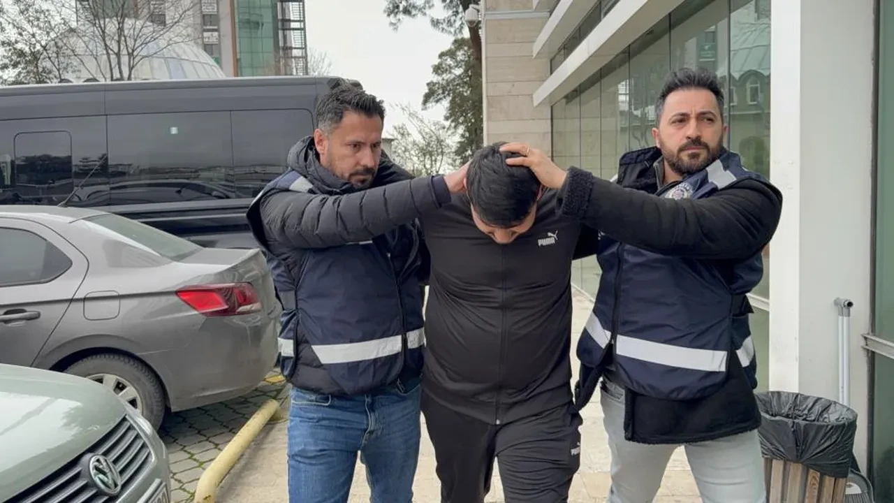 Cinayet sanığından adliye çıkışı pişkin sözler! “Seneye görüşürüz”