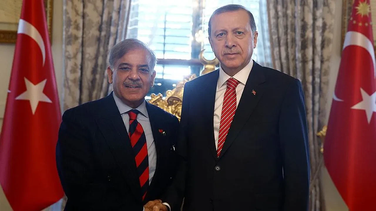 Cumhurbaşkanı Erdoğan Pakistan Başbakanı Şerif ile görüştü: Afganistan savaşı gündemde