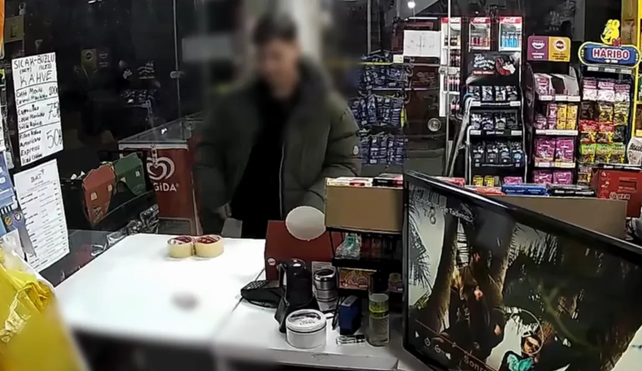 Fatih'te kan donduran görüntüler! 'Doğum günü' yalanıyla aldıkları bantla bağladılar, işkence edip kayda aldılar