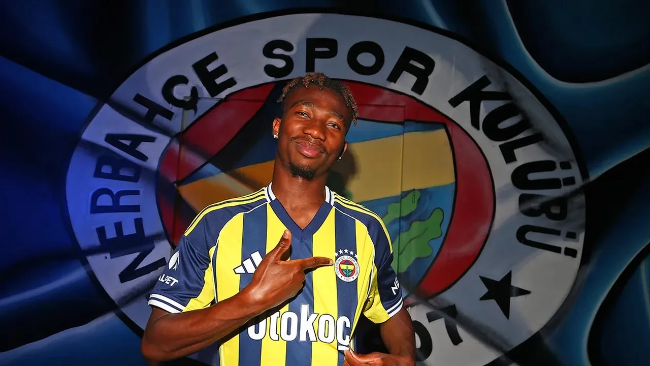 Fenerbahçe'nin genç yeteneğine milli davet: Süper Lig devinin tarihindeki en pahalı dördüncü transferdi!