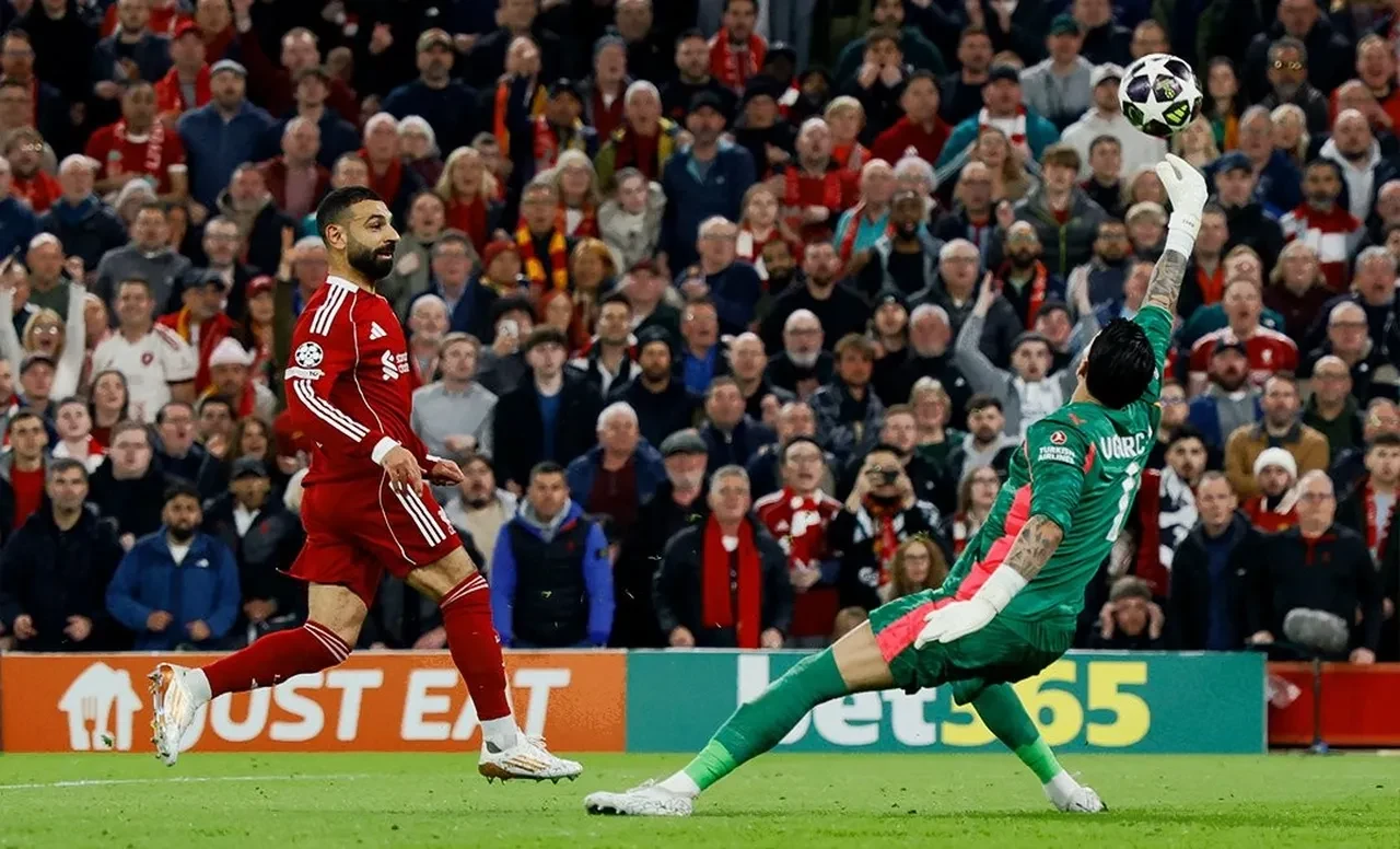 Galatasaray Liverpool deplasmanında Şampiyonlar Ligi'ne veda etti!