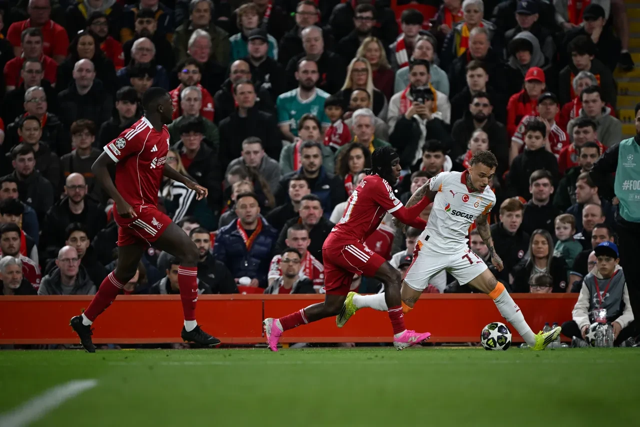 Galatasaray Şampiyonlar Ligi'ne veda etti, Liverpool efsanesi Steven Gerrard'dan maç sonu skandal sözler geldi: 'Acınası haldelerdi'