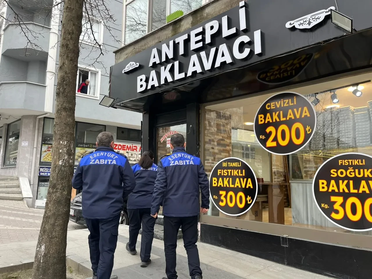 Kilosu 200 liraya baklava! Hijyenik olmayan tatlı üreten tesis mühürlendi