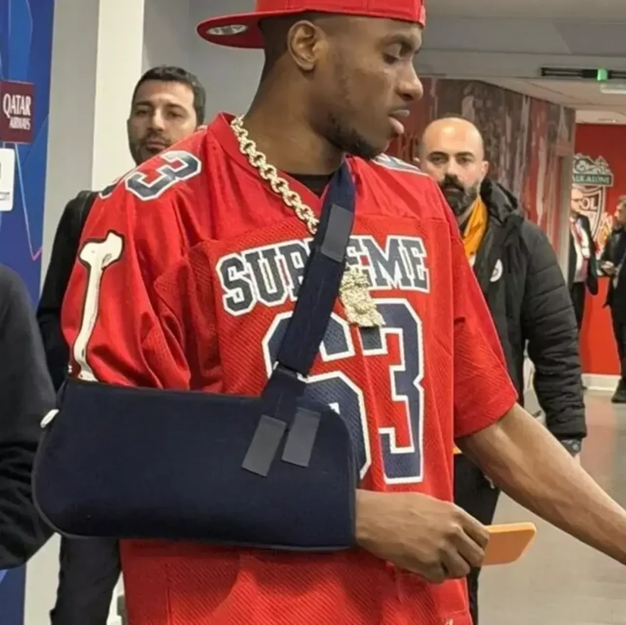 Oshimen sahalara ne zaman dönecek Trabzonspor maçında var mı?