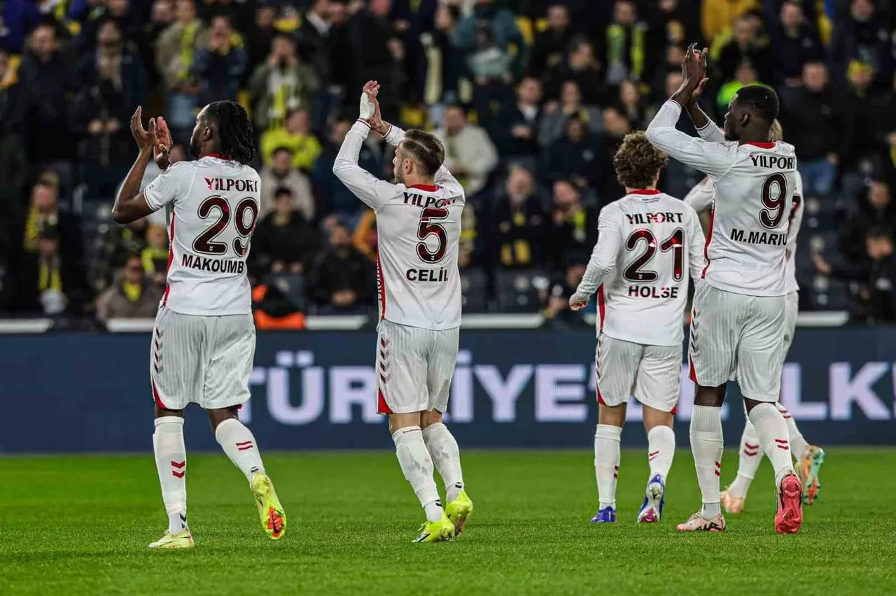 Rayo Vallecano Samsunspor hangi kanalda, CANLI nereden izlenir? Şifresiz izlenebilecek