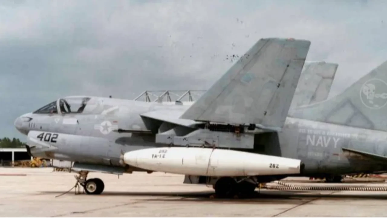 Havadan uyarı ve kontrol uçağı