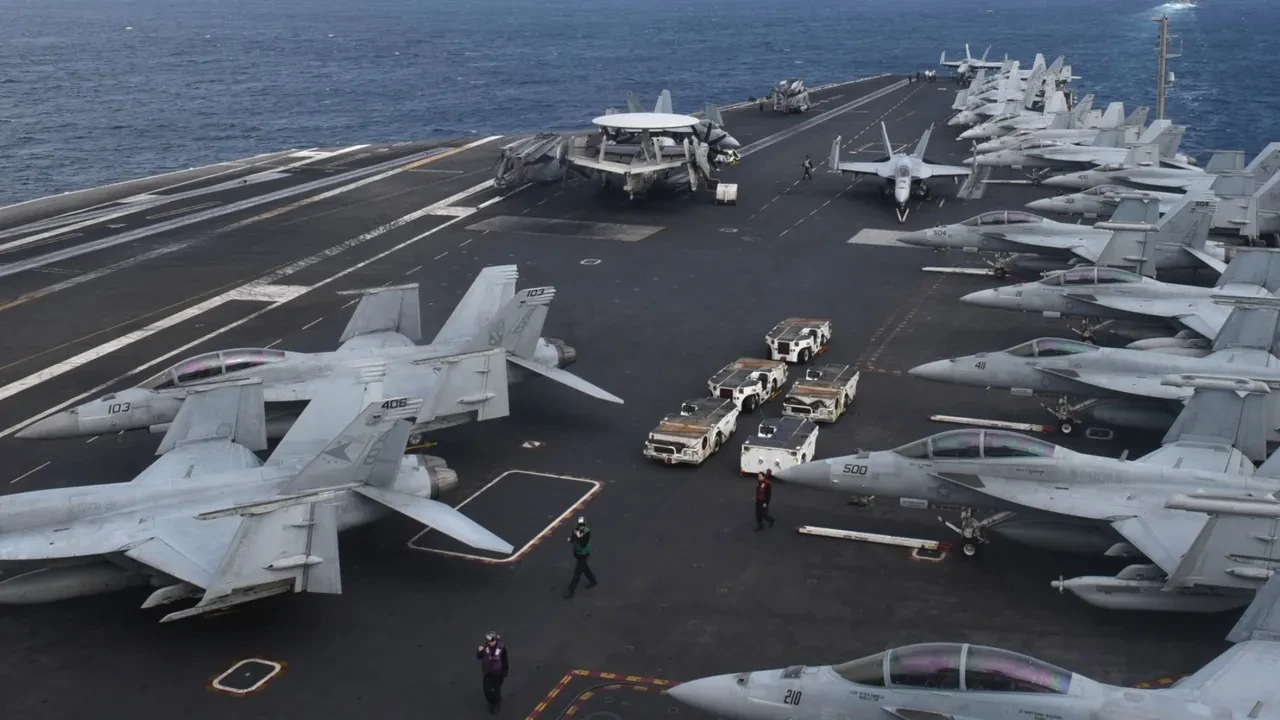 P-8 deniz devriye keşif uçağı