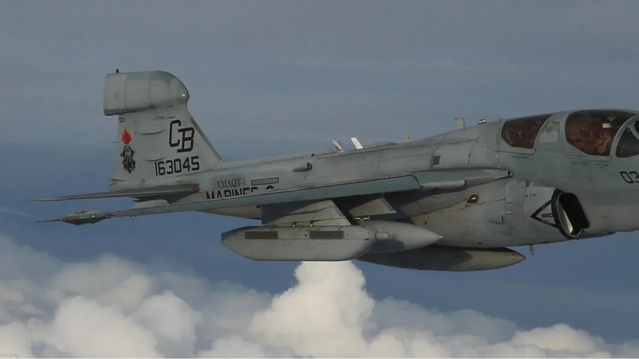 Muharebe Alanı Hava İletişim Düğümü