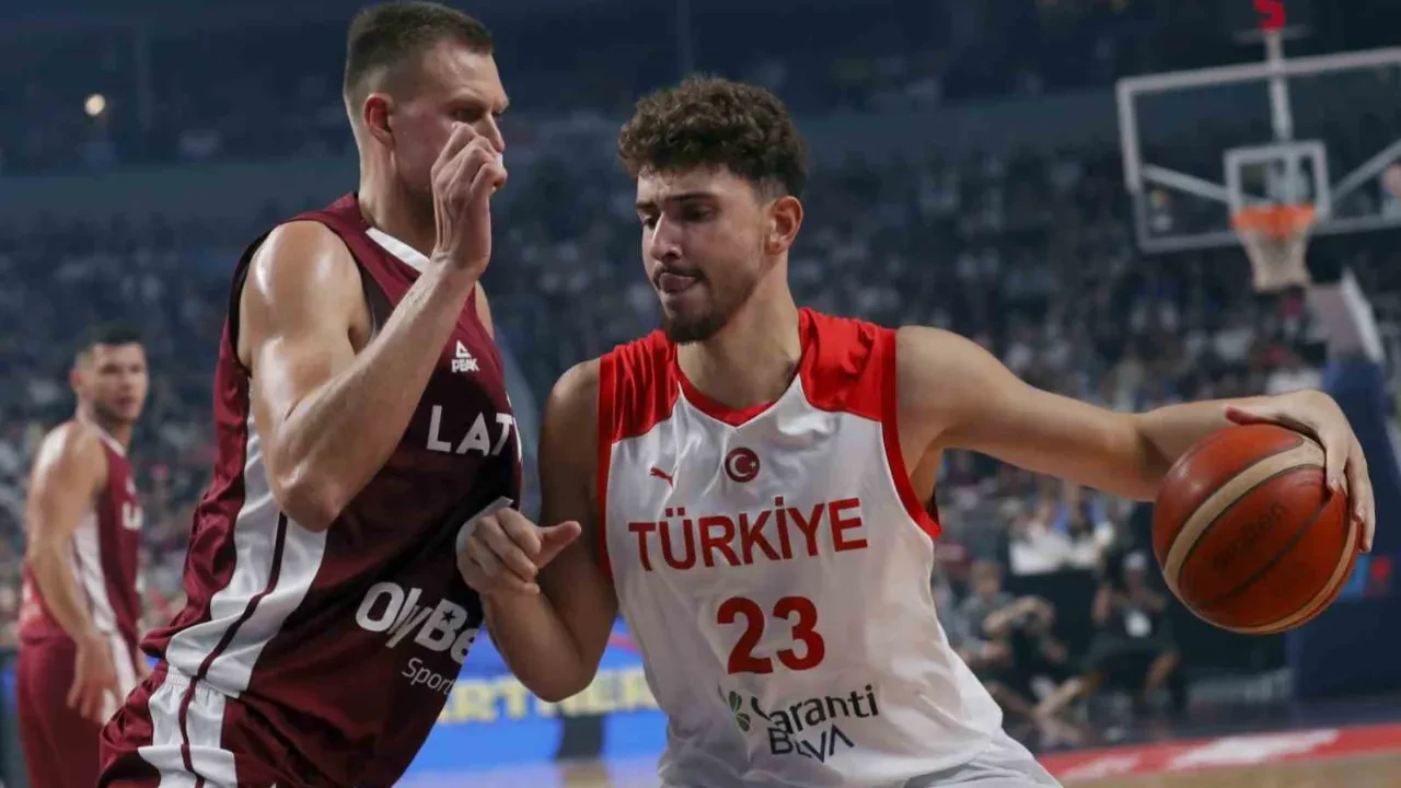 Alperen Şengün neden oynamıyor, çağrılmadı mı? Sırbistan maçı kadrosunda yok