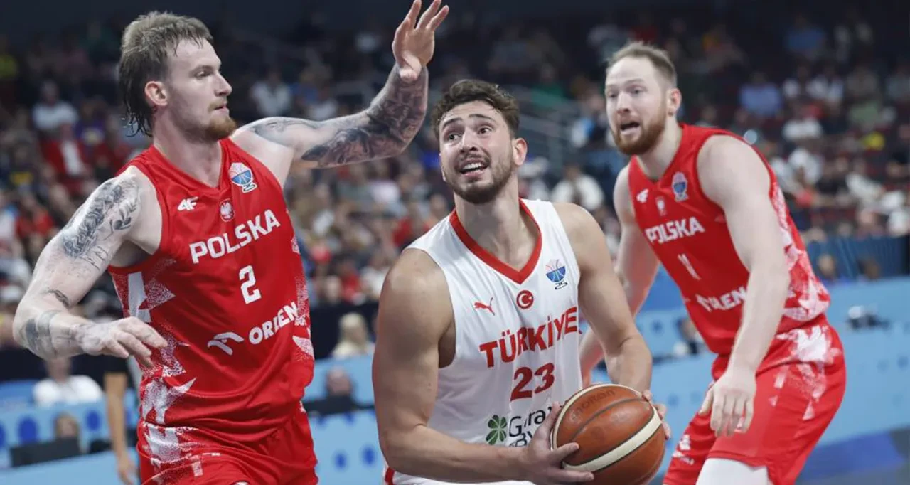 Alperen Şengün neden oynamıyor, çağrılmadı mı? Sırbistan maçı kadrosunda yok