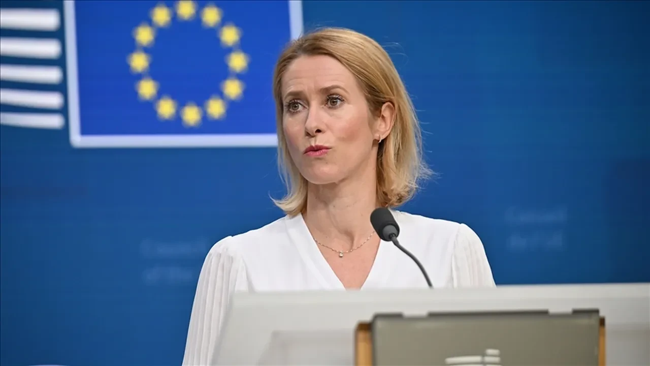 Avrupa Birliği'nden İran'a Hürmüz Boğazı uyarısı