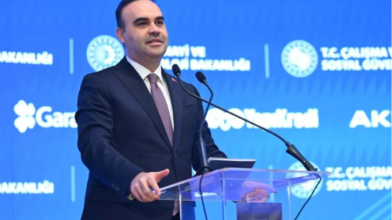 Bakan Kacır rakam vererek açıkladı! Sanayide yükseliş hızlanacak 