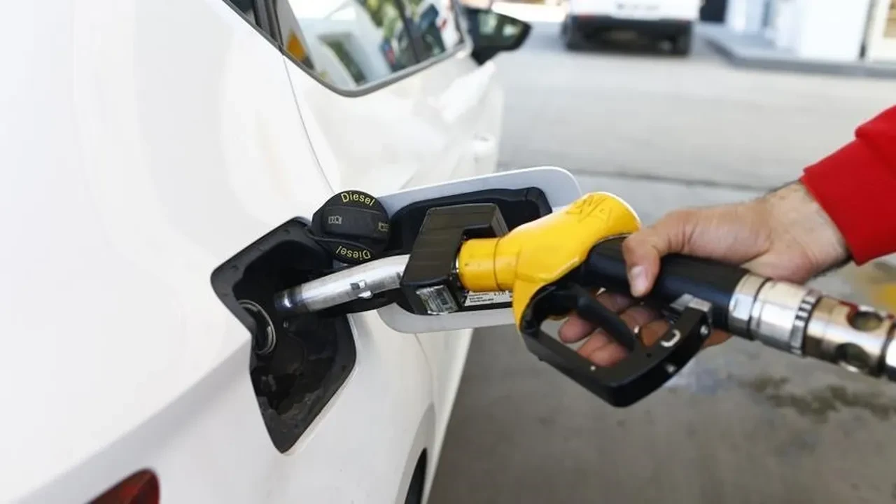 Çatışma gerilimi petrol fiyatını uçurdu: Piyasa güne ateşlenerek başladı