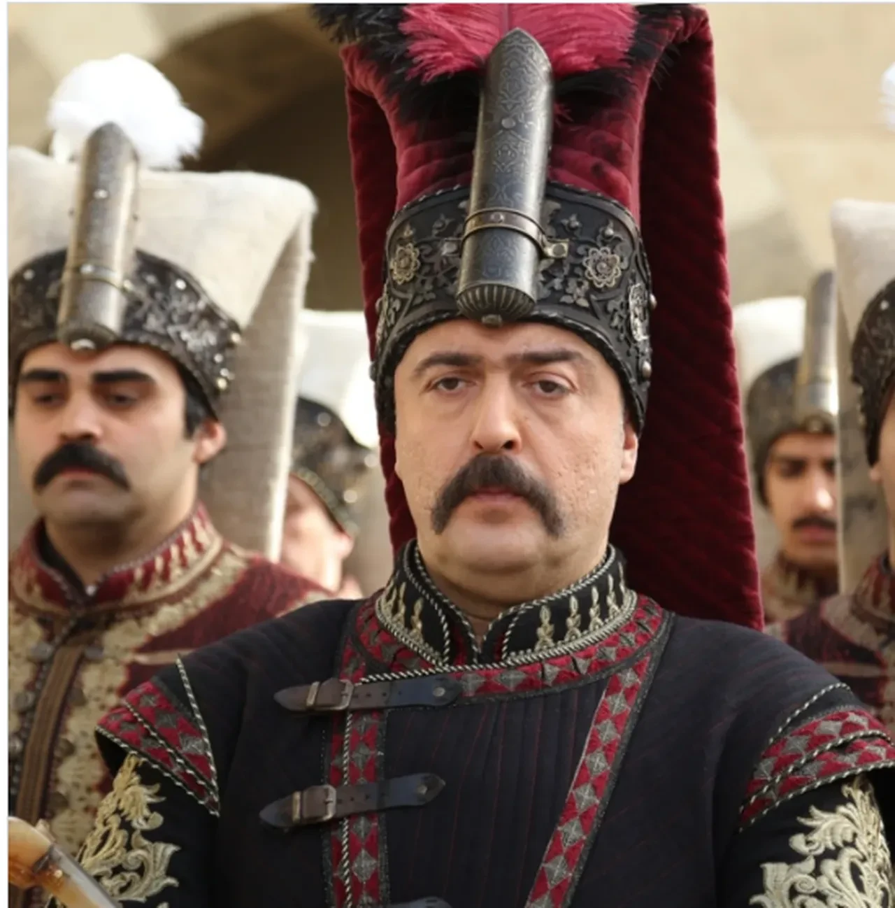 Deniz Hamzaoğlu, Mehmed: Fetihler Sultanı dizisinden ayrılıyor 