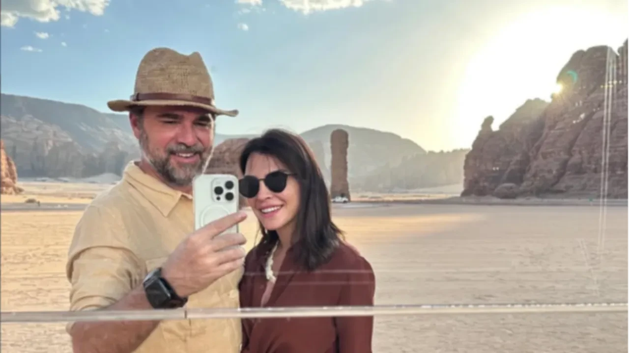 Dubai'ye yerleşen Neslişah Alkoçlar ve Engin Altan Düzyatan'dan haber var 