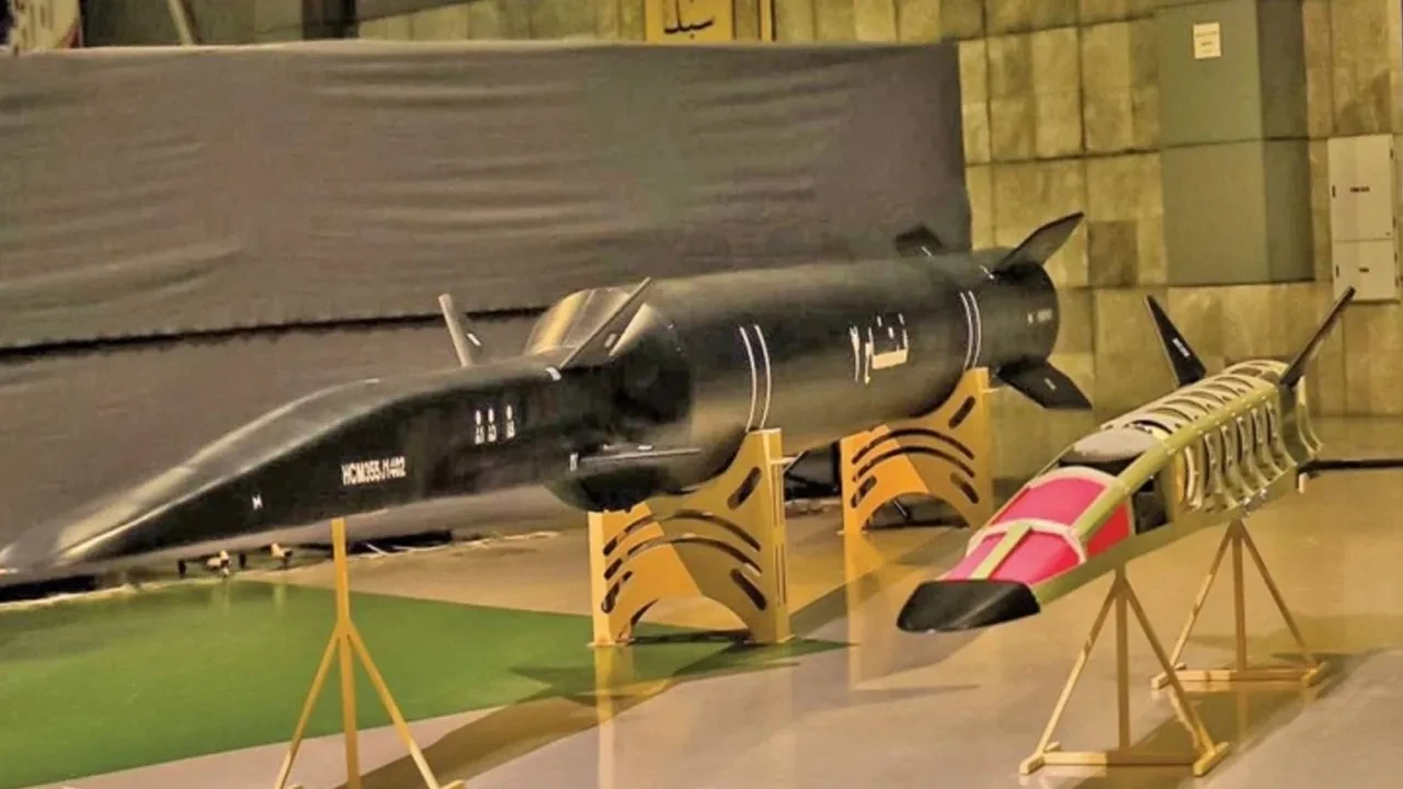 İran ordusu ilk kez ateşledi! Fettah-2'nin hedefinde İsrail ve ABD üsleri var 