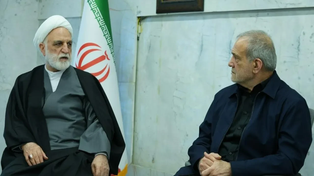 İran'da yeni lider belli olana yetkiler Konsey'de! İlk toplantı yapıldı