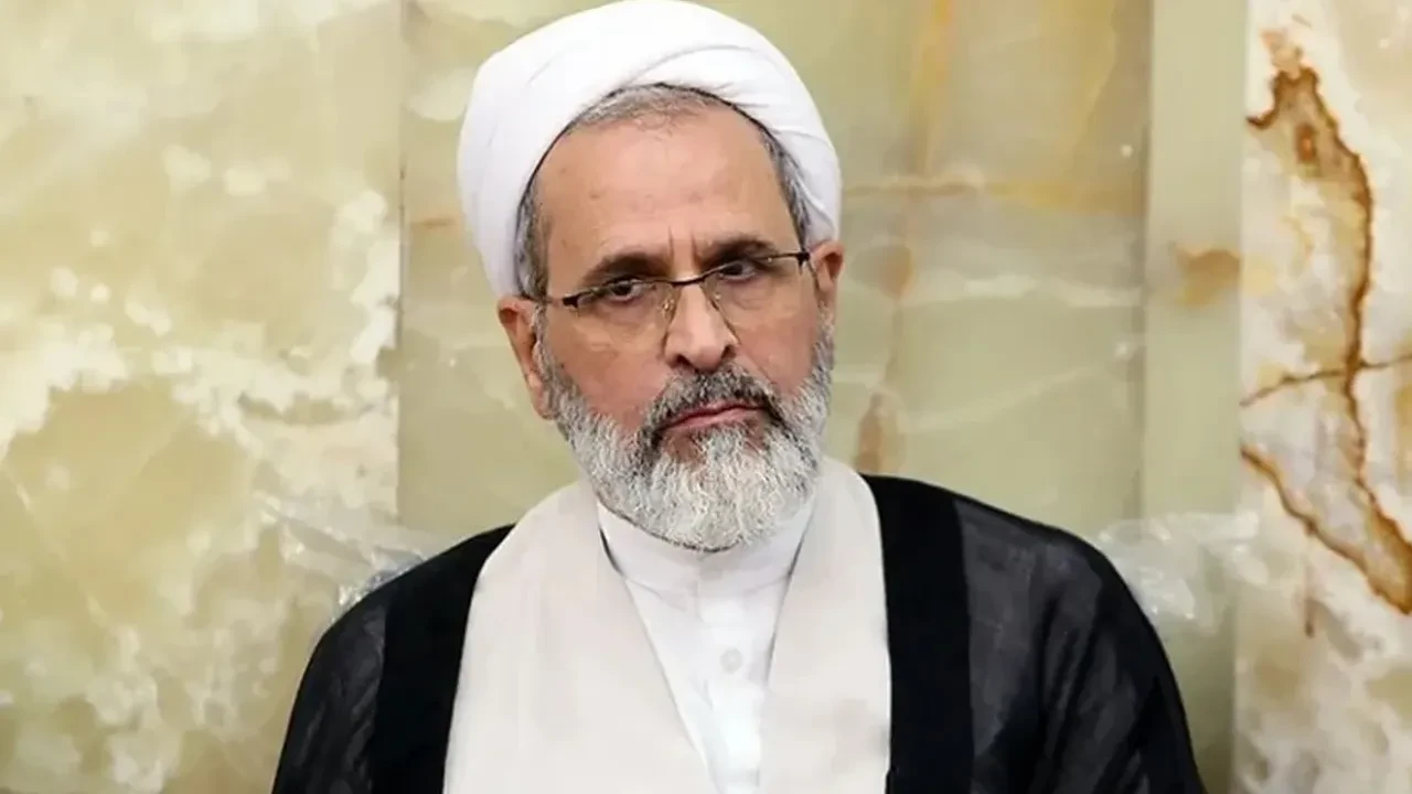 İran'ın yeni dini lideri Arafi: Bu gece dünya Siyonistlerin kibrinin sonuna tanık olacak