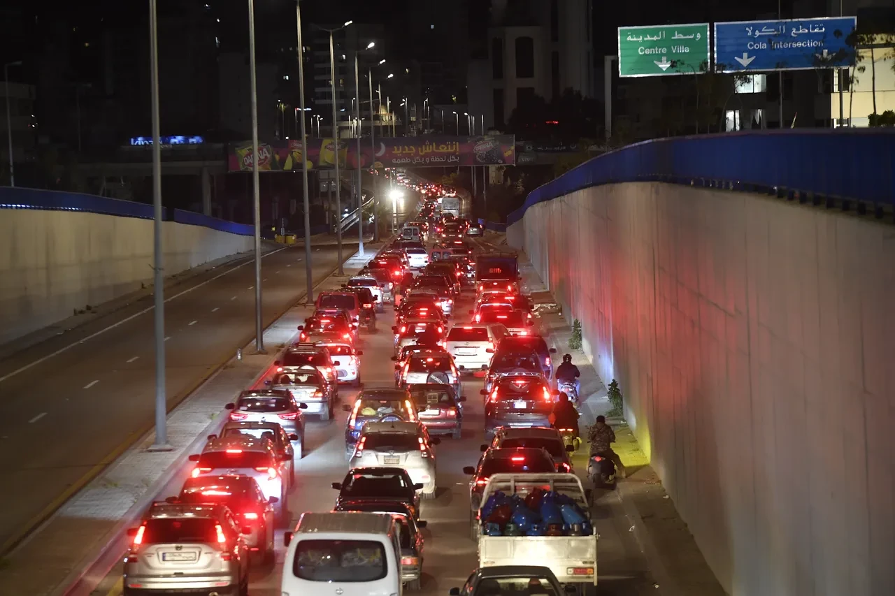 İsrail, Lübnan'a saldırdı! Beyrut'a göç başladı: Savaştan kaçanlar yollara düştü 