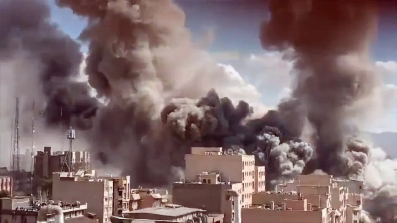 İsrail, Tahran'ı vuruyor! Gökyüzünde savaş uçağı hareketliliği: Birçok noktada patlama 