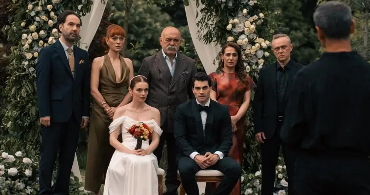 Minik Serçe Sezen Aksu'dan Veliaht dizisine büyük jest! Final sahnesinden etkilenen Sezen Aksu'dan Velihat ekibine anlamlı hediye