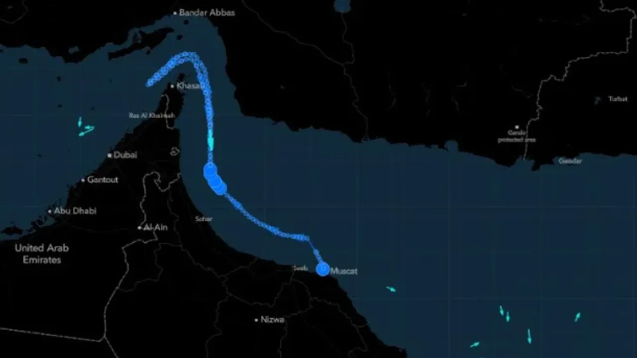 Petrol sevkiyatı sert düştü! Hürmüz Boğazı'nda yüzlerce tanker birikti: Hiçbirine izin verilmiyor 