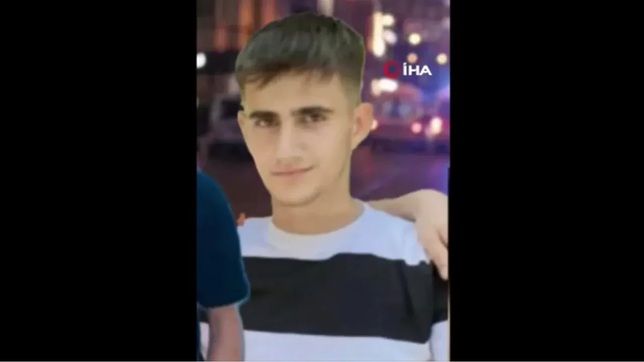 Bıçaklı kavga 17 yaşındaki gencin sonu oldu! Adana'da korkunç olay