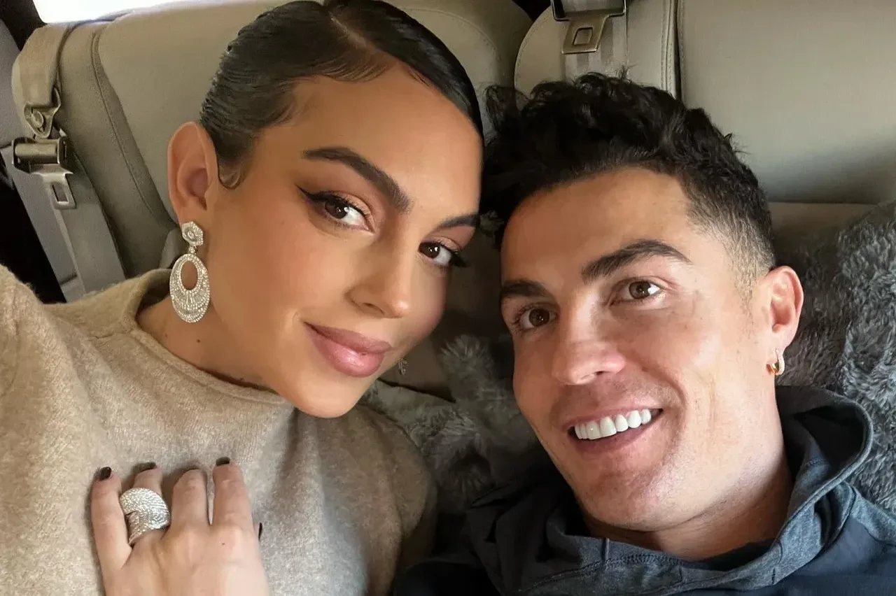 Cristiano Ronaldo ile Georgina Rodriguez evlilik sözleşmesine yeni maddeler ekledi! Ömür boyu ödeme yapacak 