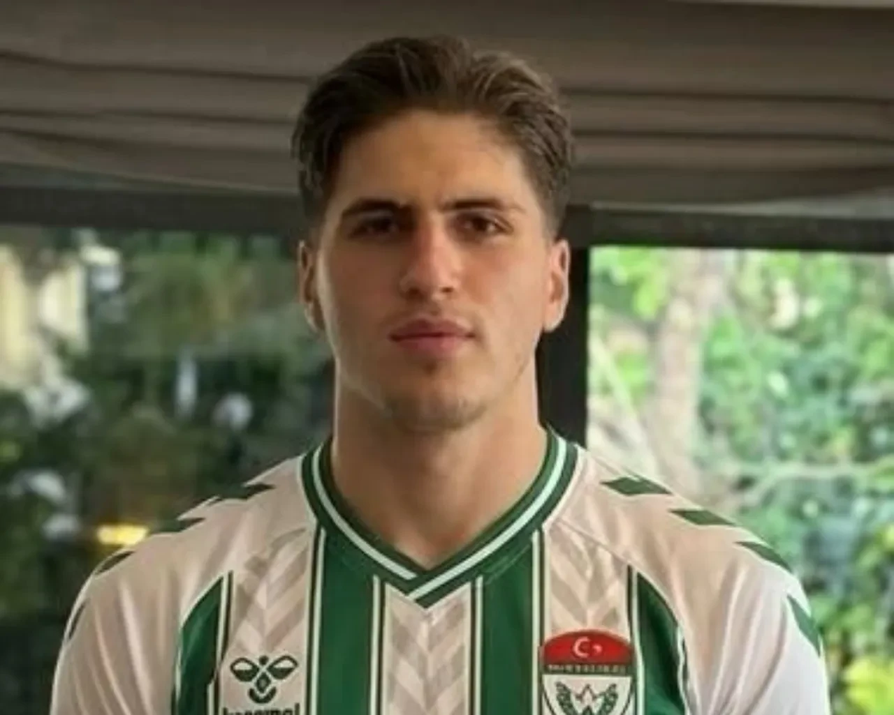 Genç futbolcuya İstanbul’da silahlı saldırı: Kars 36 Sporlu Kubilay Kaan Kundakçı hayatını kaybetti!