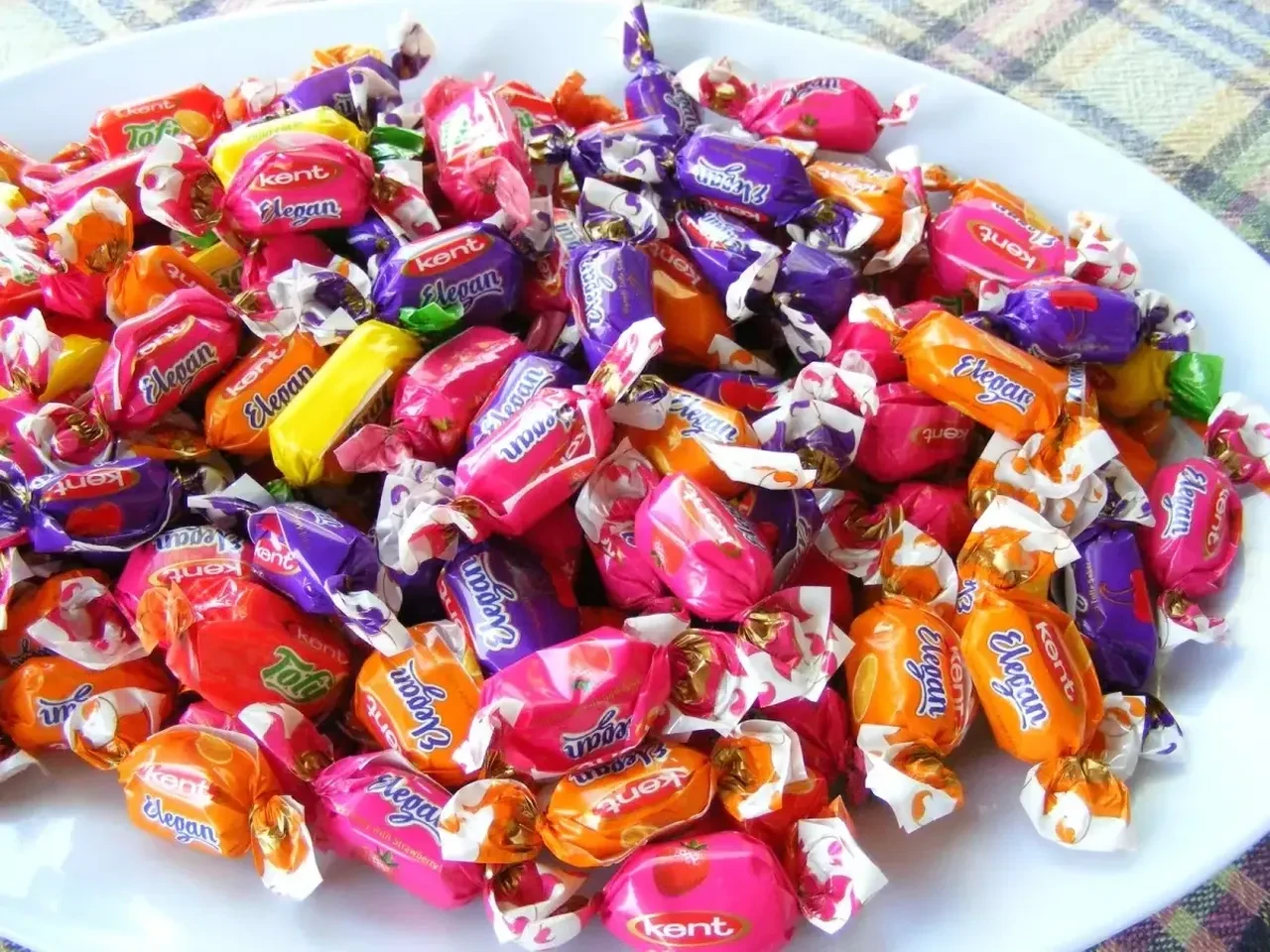 Sadece ağız tatlandırmak için değilmiş: Bayramlarda neden şeker ve tatlı dağıtılır? Asırlara dayanan geleneğin ardındaki sır ortaya çıktı