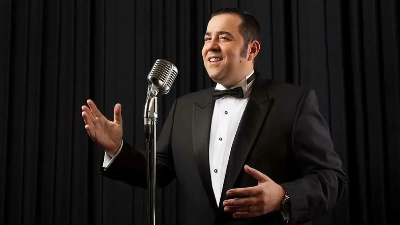 Ata Demirer'den sevgilisi Dilara Alemdar ile Venedik çıkarması! 