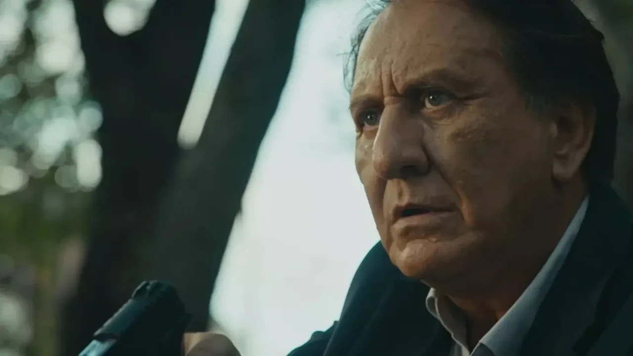 Özgür Ozan'dan Arka Sokaklar çıkışı:  "Devam eder mi bilmiyorum ama etmesin" dedi. 