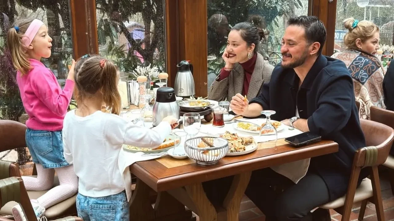 Pelin Akil ve Anıl Altan’dan bayram paylaşımı! Ayrılık sonrası ilk kez bir aradalar