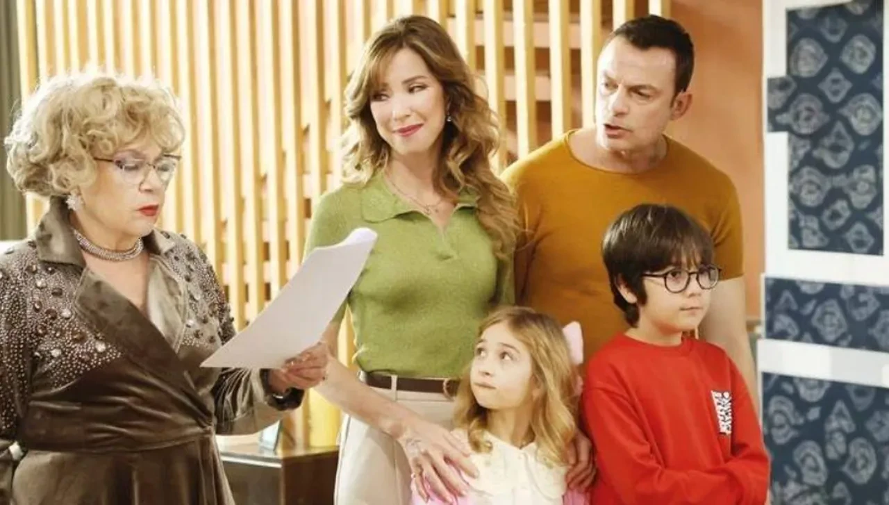 Sihirli Annem Periler Okulu'ndan heyecanlandıran paylaşım! İzlenme rekorları kırmıştı, yeni filmi Sihirli Annem Periler okulunun ilk fragmanı yayınlandı!