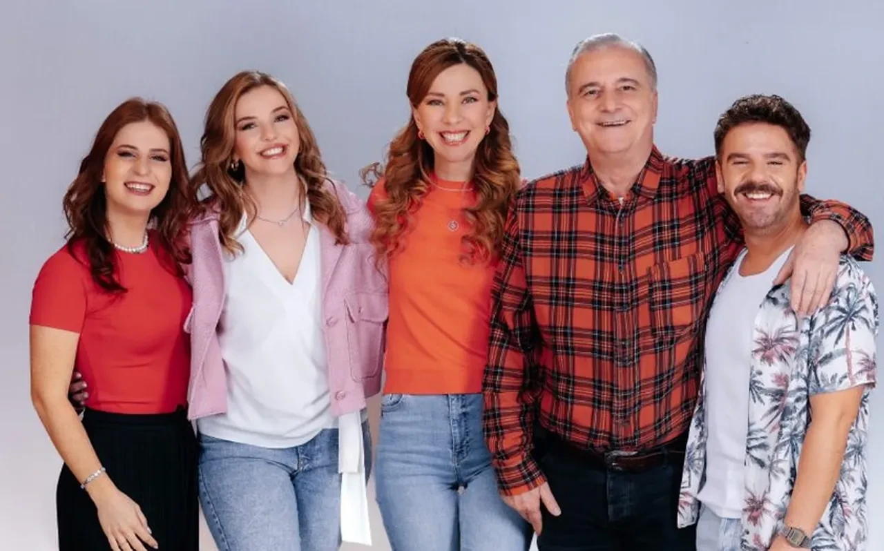 Sihirli Annem Periler Okulu'ndan heyecanlandıran paylaşım! İzlenme rekorları kırmıştı, yeni filmi Sihirli Annem Periler okulunun ilk fragmanı yayınlandı!