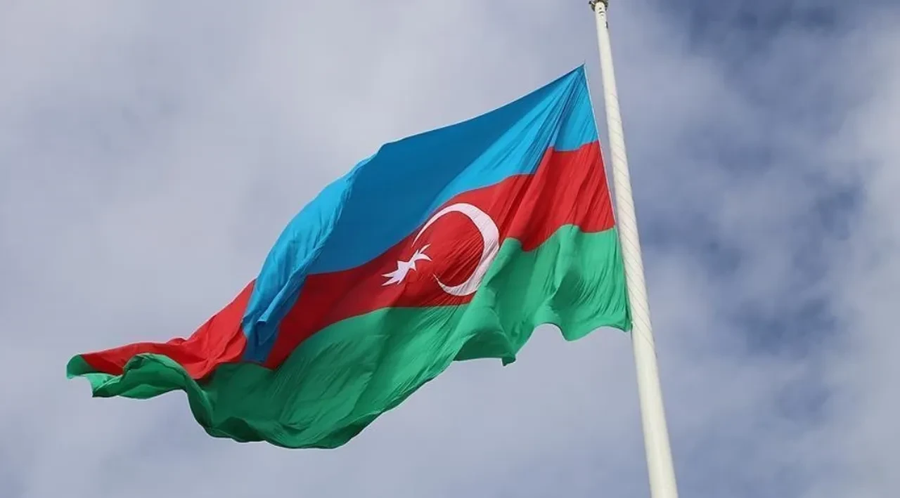 Azerbaycan Savunma Bakanı Hasanov’dan Türkiye ve Katar’a başsağlığı!