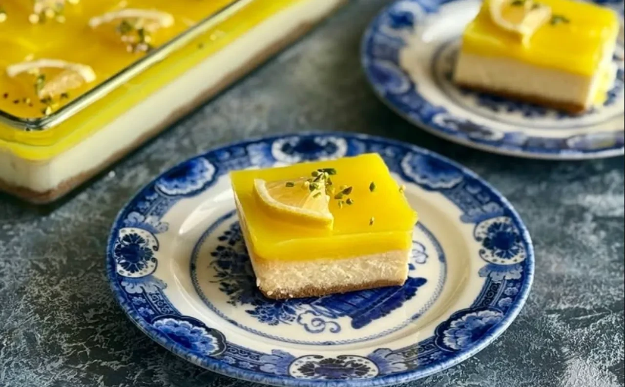 Erkekler bu tatlıya bayılıyor! Yapımı basit olan cheesecake tarifi