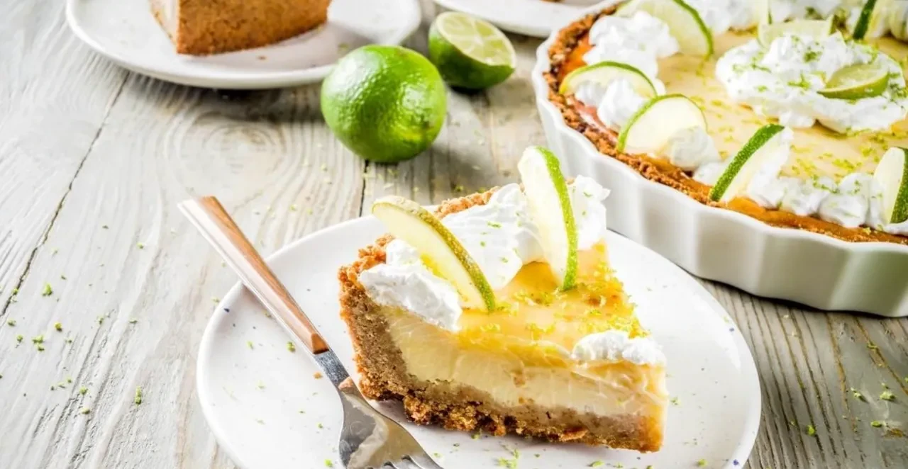 Erkekler bu tatlıya bayılıyor! Yapımı basit olan cheesecake tarifi