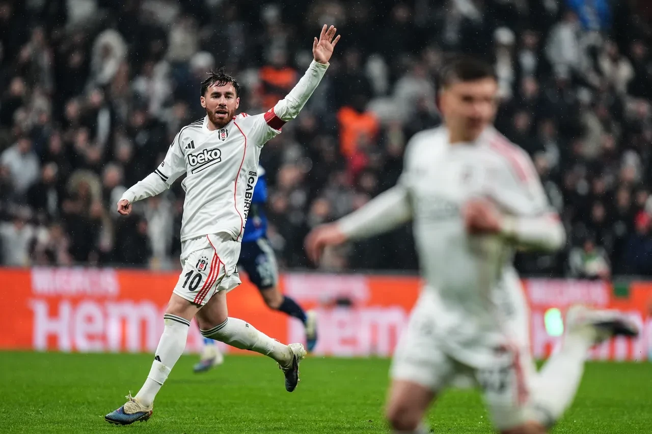 İki Premier Lig devi Orkun Kökçü için gözünü kararttı! Dudak uçuklatan rakam